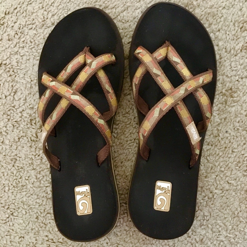 Teva: Brown Sandals, size 8